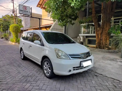 Nissan Grand livina 2012