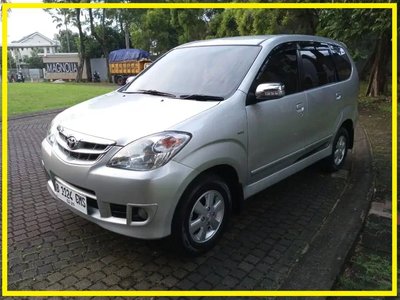 Toyota Avanza 2011