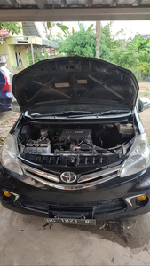 Toyota Avanza 2012