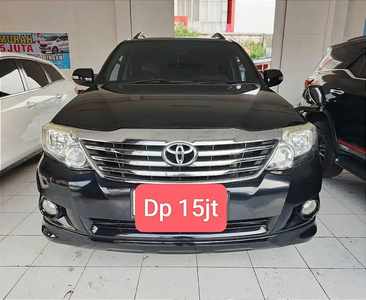 Toyota Fortuner 2011