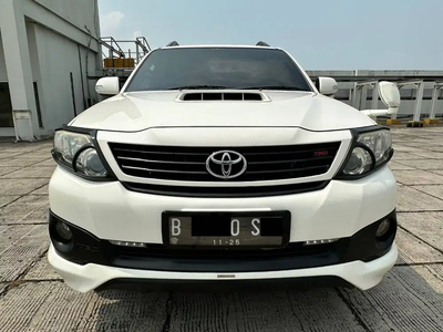 Toyota Fortuner 2014