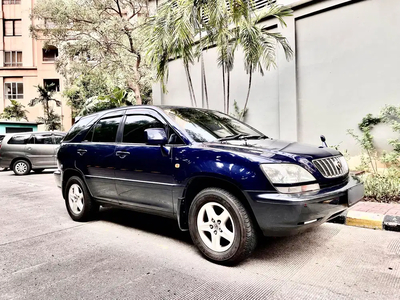 Toyota Harrier 2001