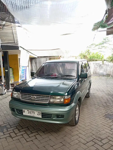 Toyota Kijang 1999