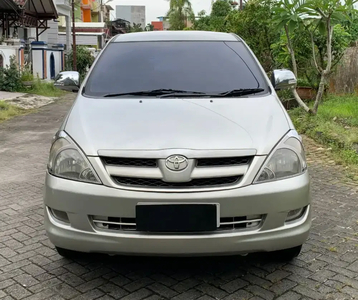 Toyota Kijang Innova 2007