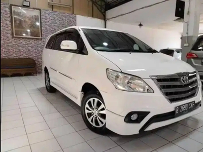 Toyota Kijang Innova 2015