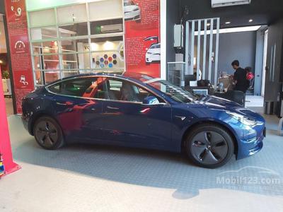 Jual Mobil Tesla Model 3 2020 Standard Range Plus di DKI Jakarta Automatic Sedan Biru Rp 1.500.000.000