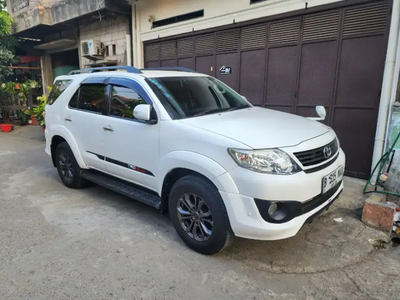 Toyota Fortuner 2012