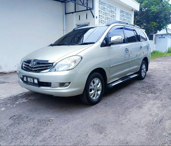 Toyota Kijang Innova 2006