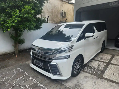 Toyota Vellfire 2015