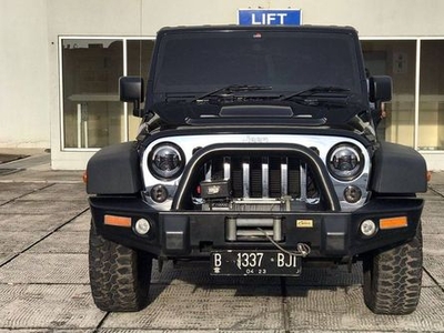 2012 Jeep Wrangler Sahara 3.6L Pentastar AT