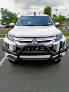 Mitsubishi Strada Triton 2020