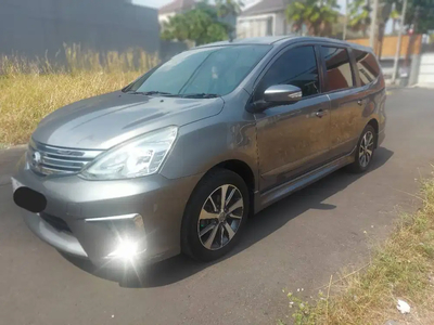 Nissan Grand livina 2017