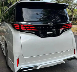 Toyota Alphard 2023