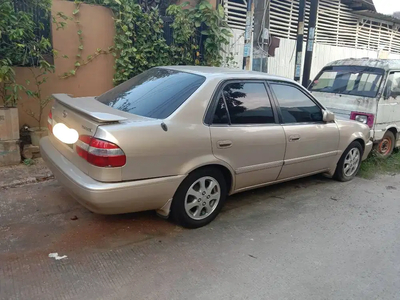 Toyota Corolla 1999