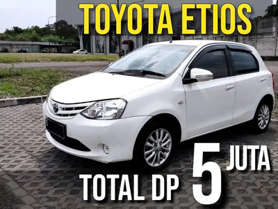 Toyota Etios Valco 2013