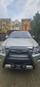 Toyota Fortuner 2007