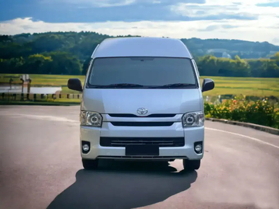 Toyota HI Ace 2016