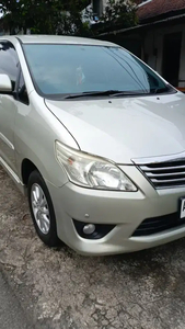 Toyota Kijang Innova 2011