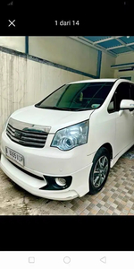 Toyota Nav1 2013