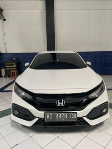 Honda Civic Hatchback 2019