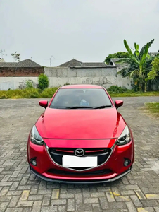 Mazda 2 2015