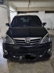 Toyota Avanza 2010