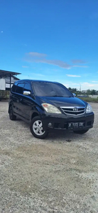 Toyota Avanza 2010