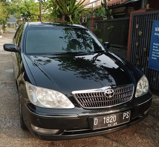 Toyota Camry 2004