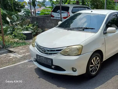 Toyota Etios 2013