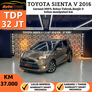 Toyota Sienta 2016