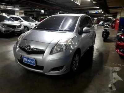 Toyota Yaris 2011