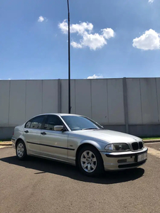 BMW 318i 2000