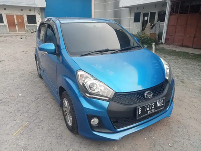 Daihatsu Sirion 2015