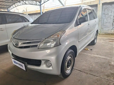 Daihatsu Xenia 2013