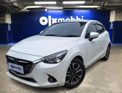 Mazda 2 2001