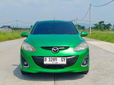 Mazda 2 2011