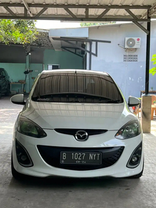 Mazda 2 2013