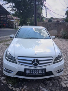 Mercedes-Benz C250 2012