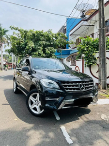 Mercedes-Benz ML400 2015