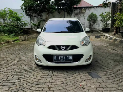 Nissan March 2015