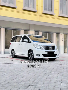 Toyota Alphard 2012