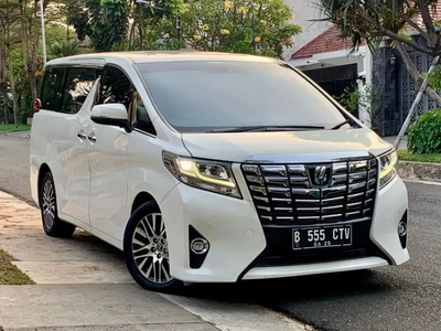 Toyota Alphard 2015