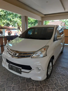 Toyota Avanza 2015