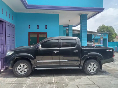 Toyota HILUX 2012