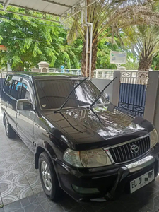 Toyota Kijang 2003