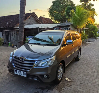 Toyota Kijang Innova 2013