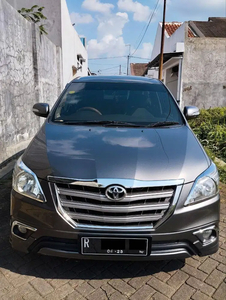 Toyota Kijang Innova 2015