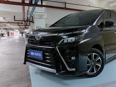 Toyota Voxy 2017