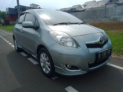 Toyota Yaris 2012