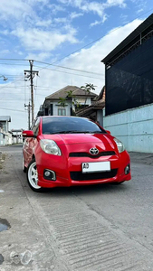 Toyota Yaris 2012